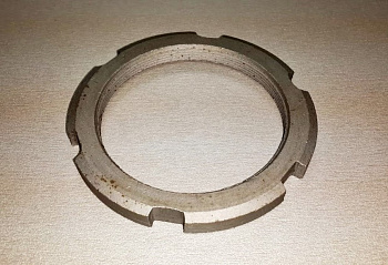 Гайка ступицы задняя левая STEYR М80х1,5 HOWO, SHAANXI