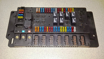 Блок предохранителей и реле HOWO ЕВРО-3