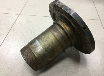 Цапфа поворотная УРАЛ (12 отверстий, D=16 мм.)