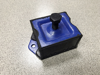 Подушка двигателя HOWO, SHAANXI передняя QINYAN