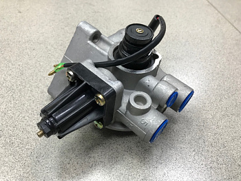 Кронштейн (плошадка) фильтра осушителя