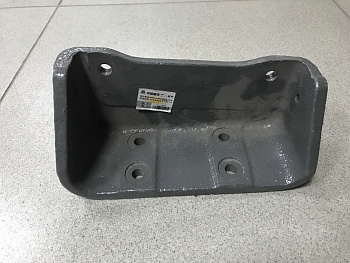 Кронштейн двигателя HOWO левый 