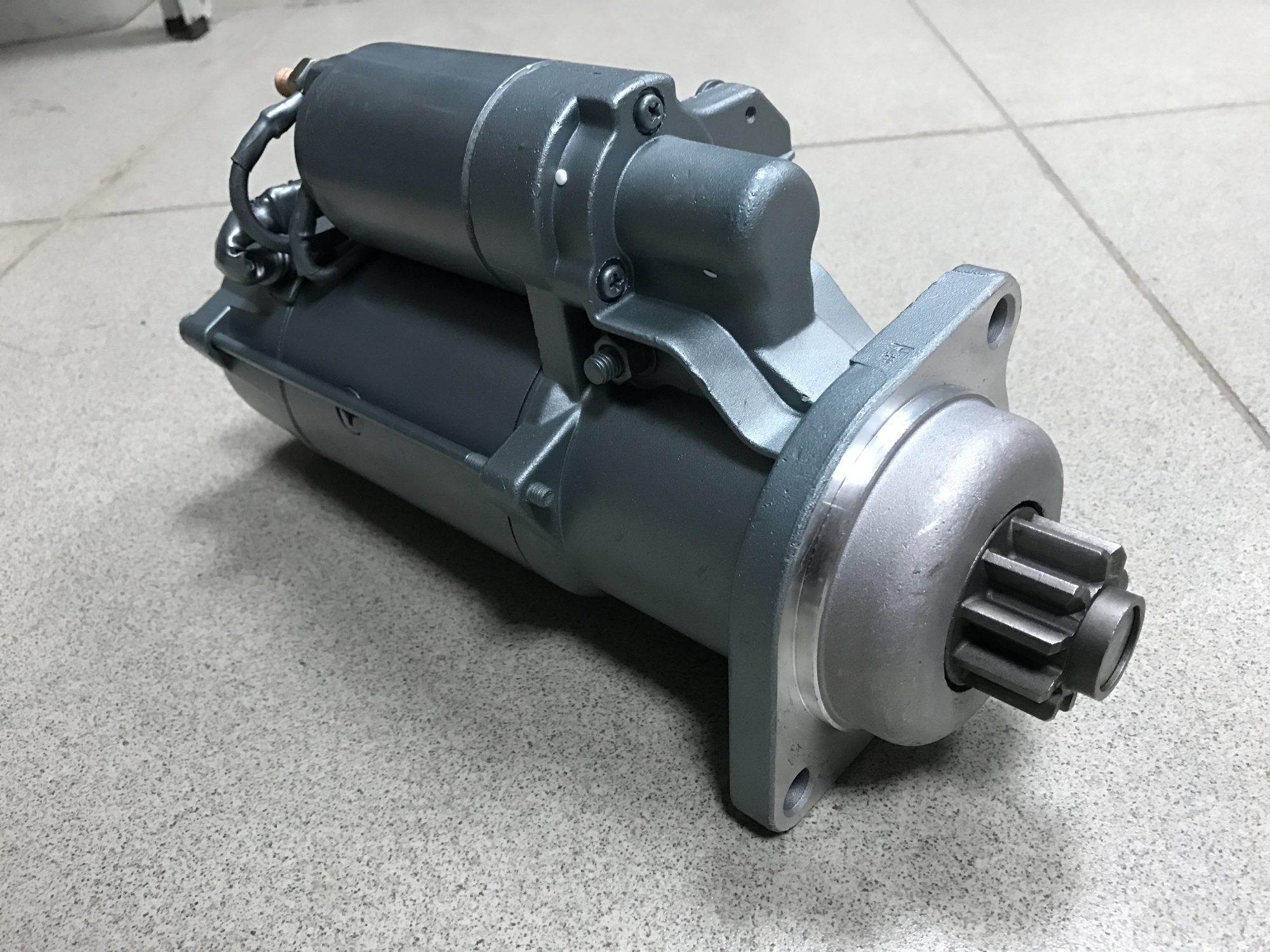 Стартер HOWO (10ЗУБ) 7,5kW 24V CNHTC-ISKRA AZF11131564