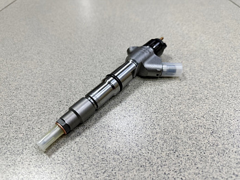 Форсунка WD-615 HOWO ЕВРО-4,5 BOSCH
