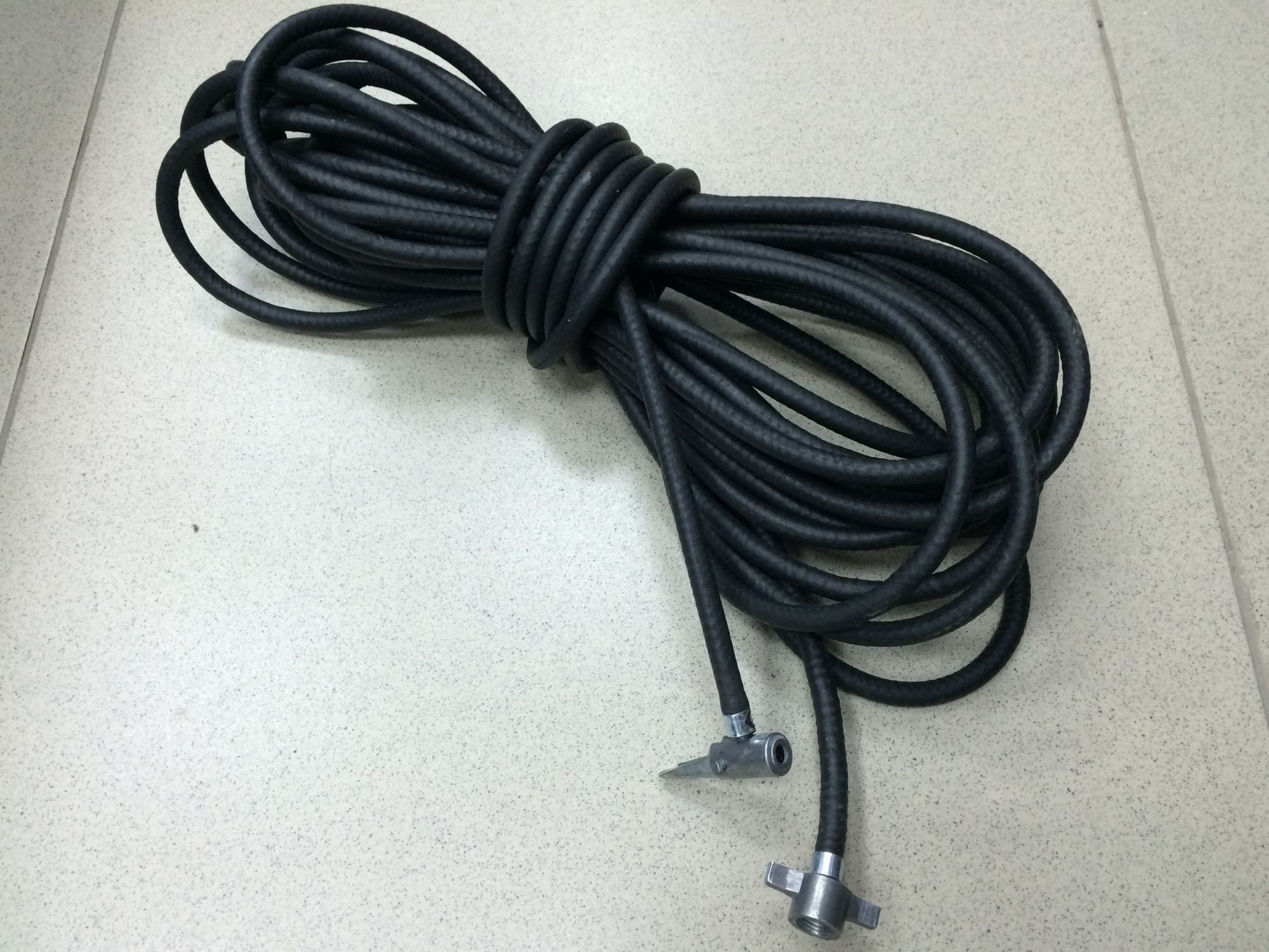 Шланг подкачки (16 метров)