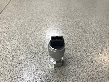 Датчик спидометра SHAANXI 3-х контактный 