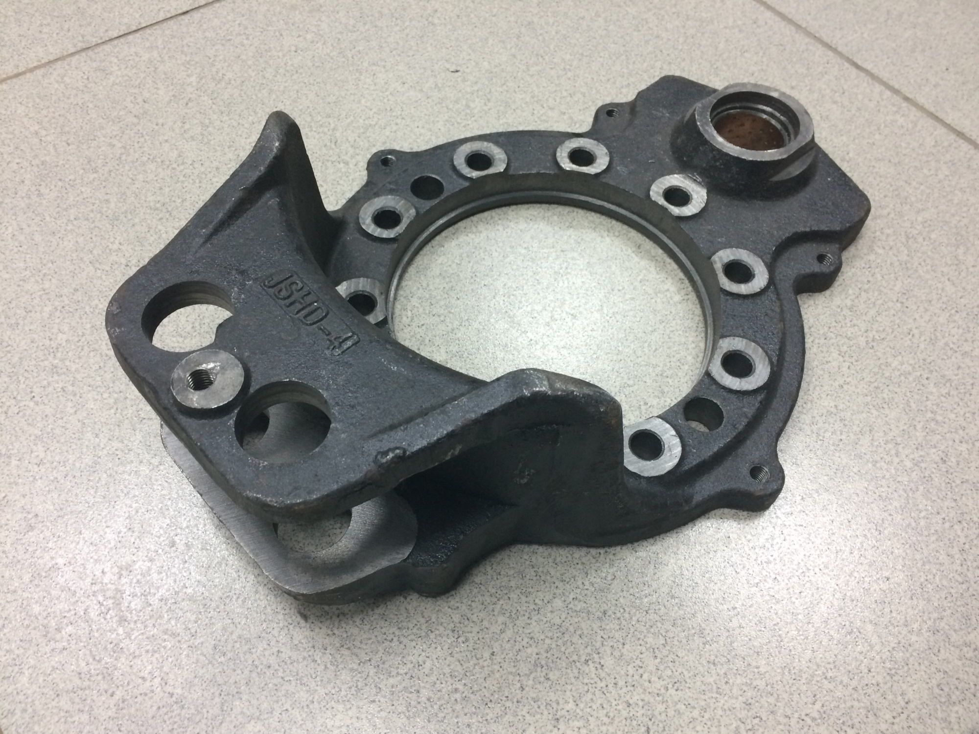 Суппорт тормозной SHAANXI задний