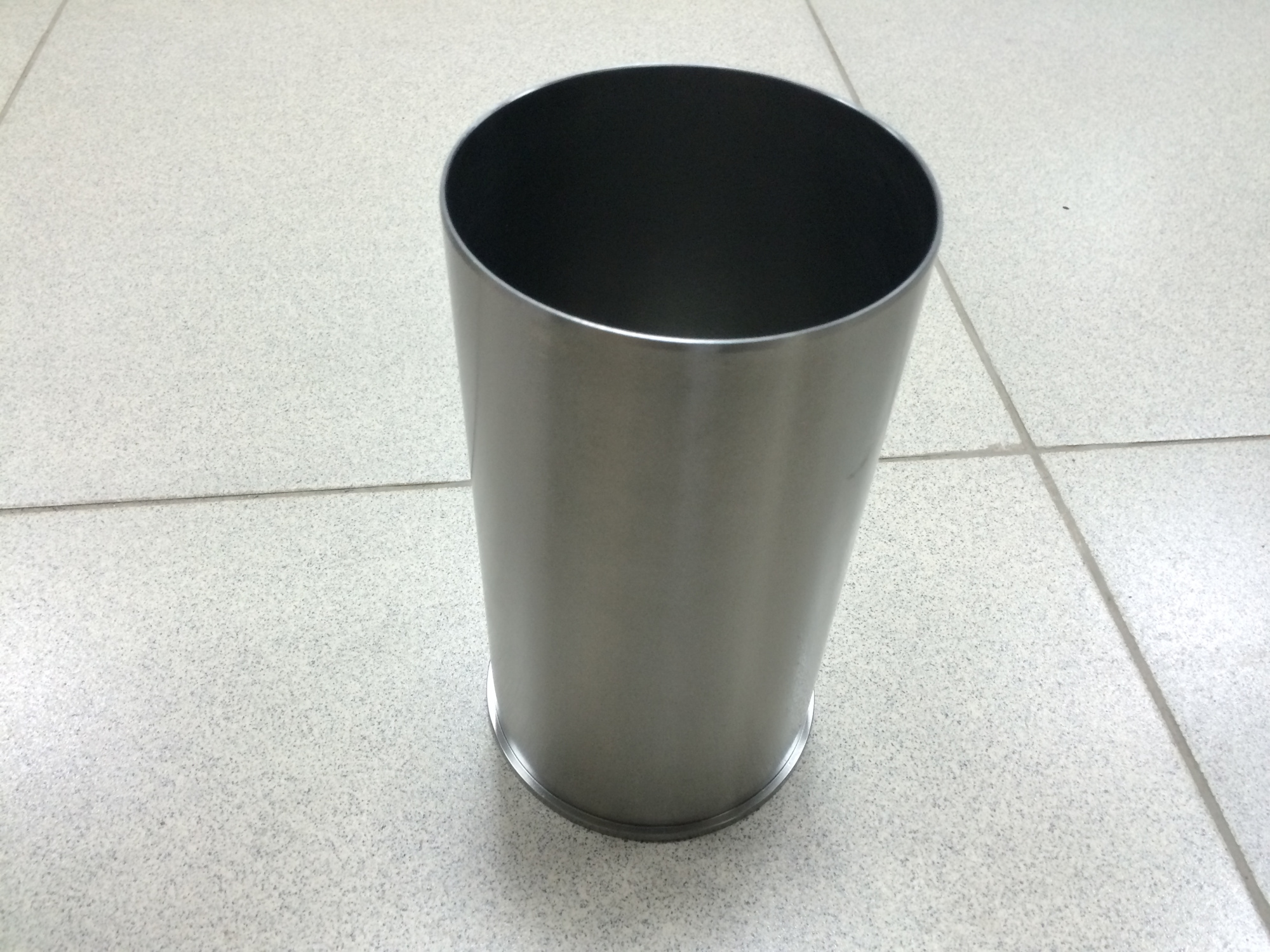 На Howo двигат. WD615 - гильза блока цилиндров, нов., 36000 KZT.