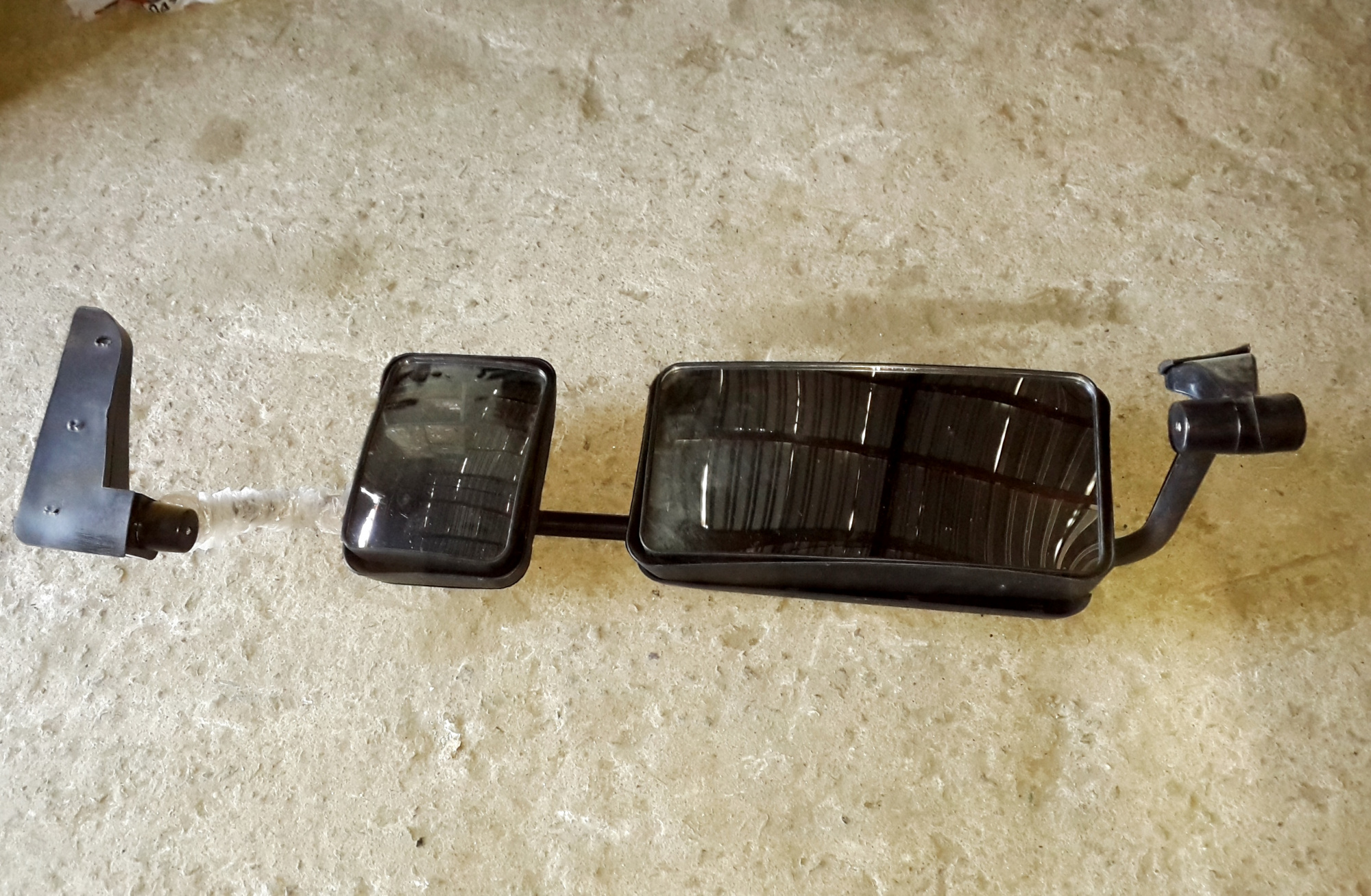 Зеркало HOWO, SHAANXI левое в сборе