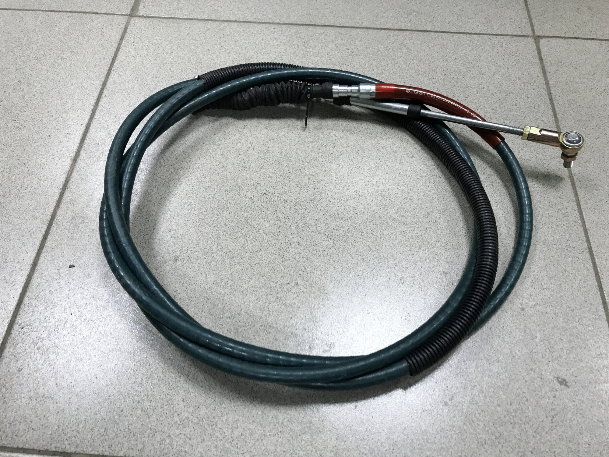 Трос КПП 12JS FAST GEAR SHAANXI L=4100 (красный)