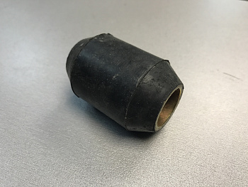 Втулка стабилизатора HOWO,SHAANXI передняя 