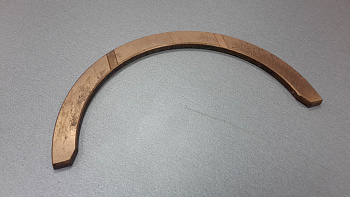 Полукольцо коленвала ЯМЗ-840,850, ТМЗ-8421 верхнее