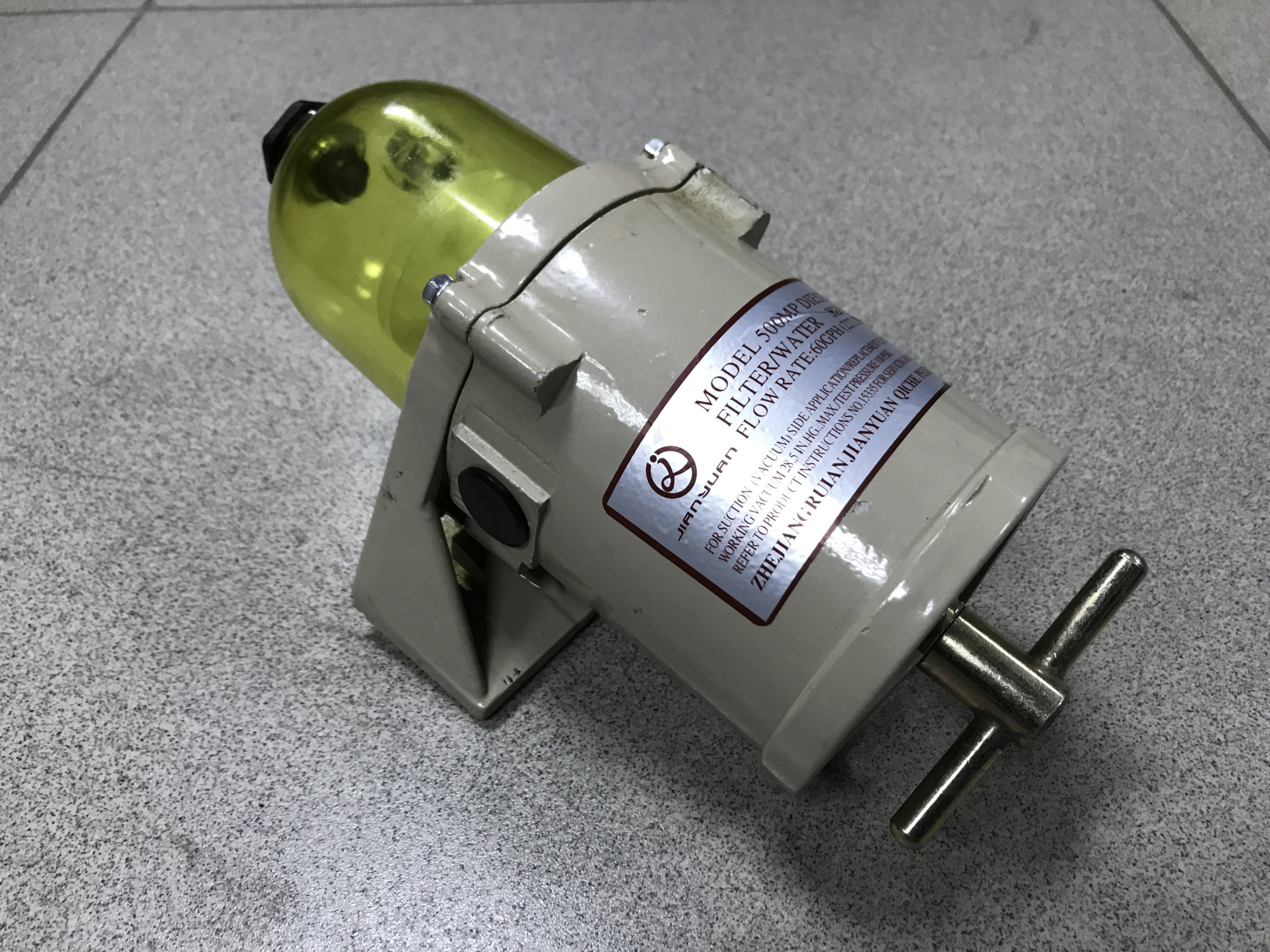 Фильтр топливный HOWO, FOTON, SHAANXI грубой очистки в сборе