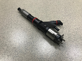 Форсунка WD-615 HOWO ЕВРО-3 "DENSO" 6701