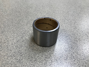 Втулка шкворня HOWO верхняя (D=52 d=43 L=37) CREATEK