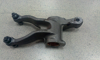 Коромысло выпускных клапанов ЯМЗ-8401,850, ТМЗ-8421,8481