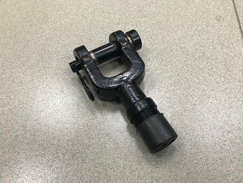 Крюк буксировочный HOWO